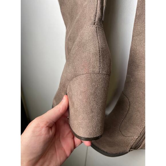 Thigh High Faux Suede Boots 8M Over The Knee Lace Up Taupe Pirate Style Boots - Picture 11 of 16